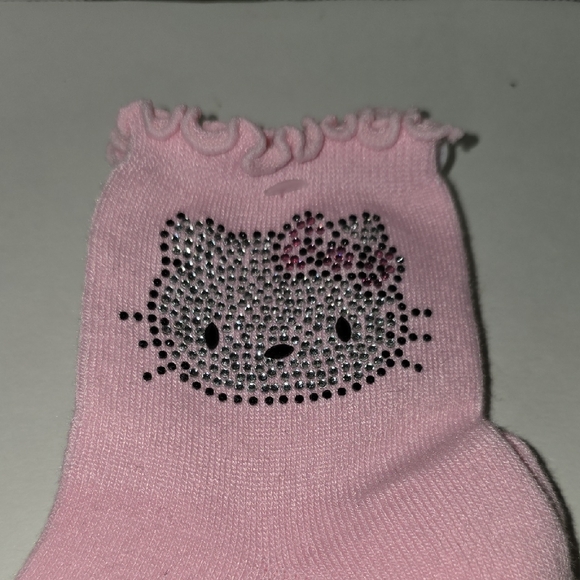 Hello Kitty Socks - Picture 2 of 4